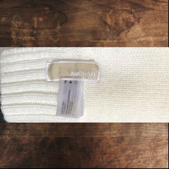 Michael Kors Women’s Rib Scarf Off White Large Logo - Picture 4 of 8